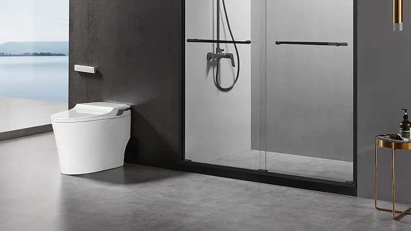 Toilets & Urinals